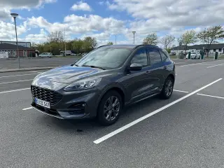 Ford Kuga 2,5 PHEV ST-Line X CVT