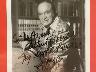 Autograf af Bob Hope (11x17cm) !