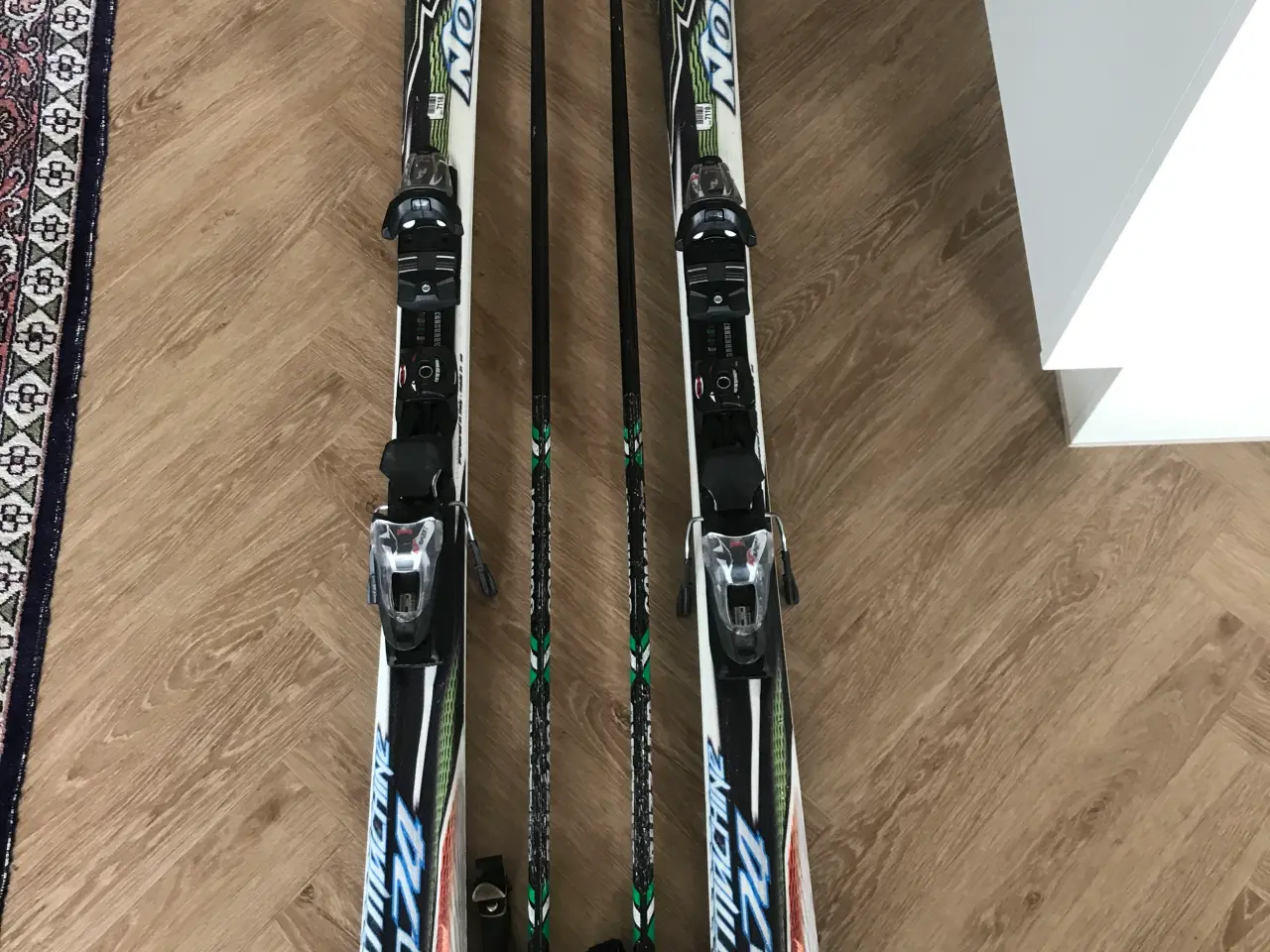 Billede 1 - NORSICA SLALOMSKI m/ BINDINGER,STØVLER OG STAVER.