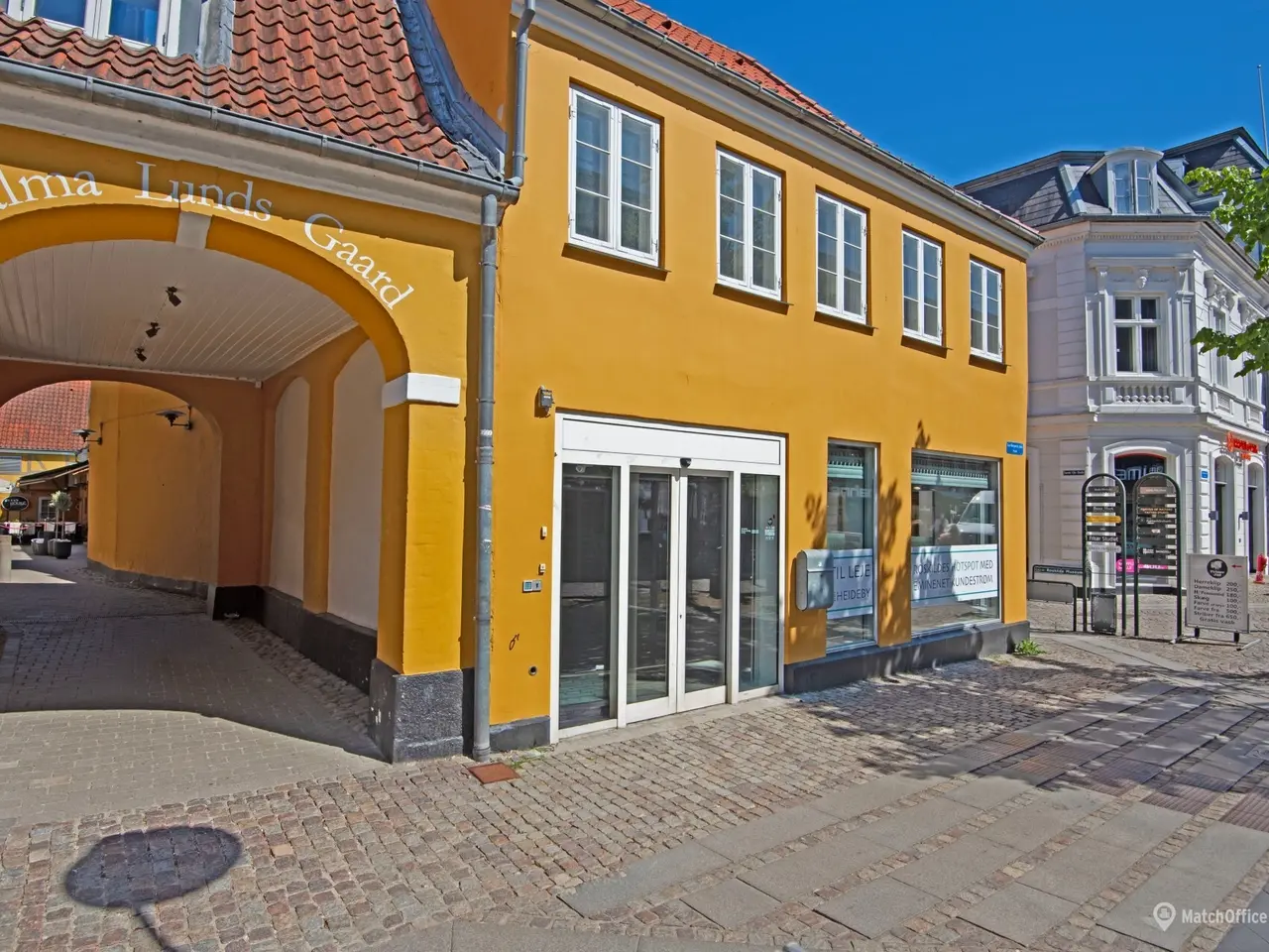 Billede 2 - Butikslejemål med yderst attraktiv beliggenhed i hjørneejendom i Roskilde Centrum