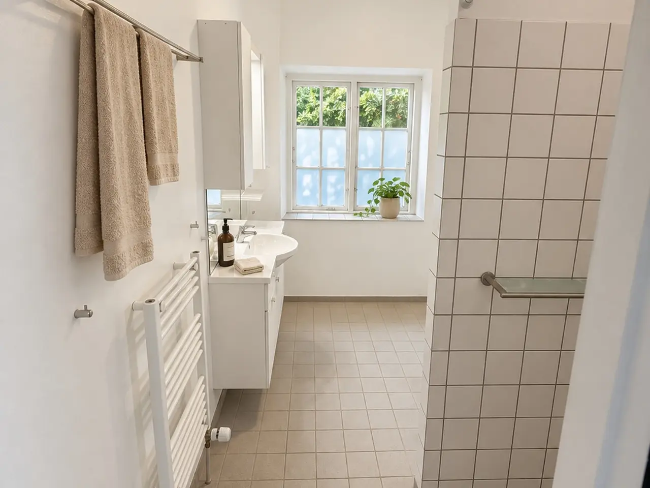 Billede 13 - På Svenstrup Gods udlejes 240 m² kontor i charmerende rammer med flotte. grønne omgivelser.
