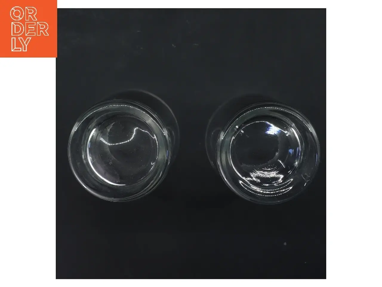Billede 3 - 2 smukke  ølglas (str. 2 stk Ø 8 cm længde 18,5 cm)