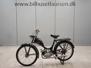 Grand Universal K.301, 1955 - To-gears