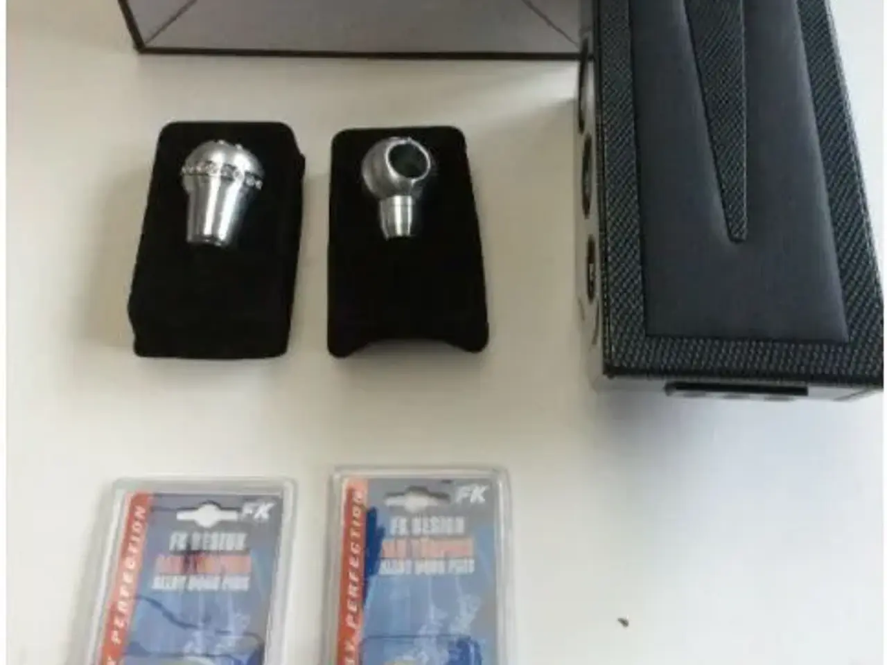 Billede 2 - Universal Gearknopper, midterboks og dørpins