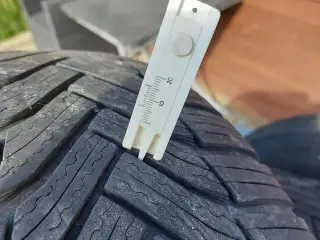 Michelin vinterdæk størrelse 2o5/55 R16