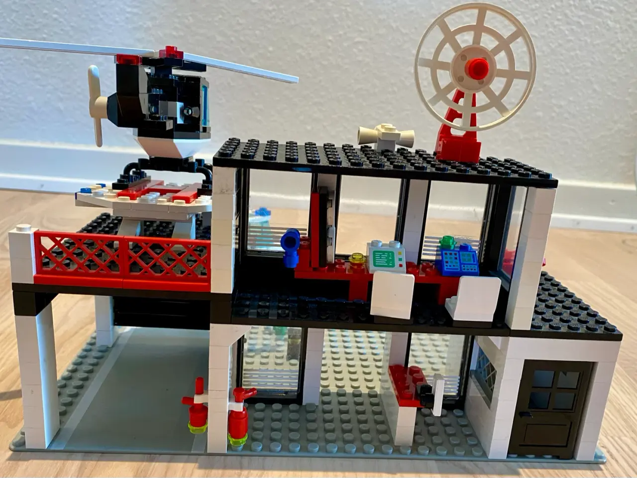 Billede 6 - Lego Legoland 6386 Police Classic Town-sæt