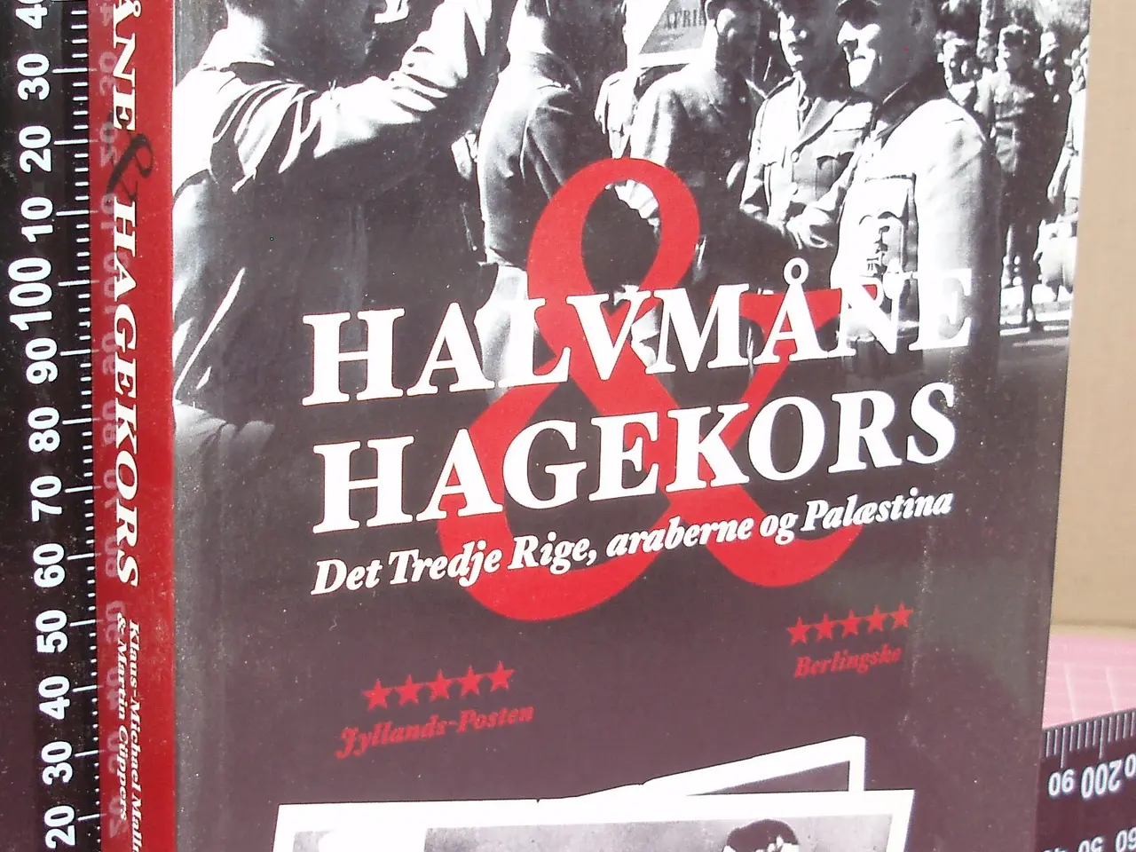 Billede 1 - Halvmåne & Hagekors
