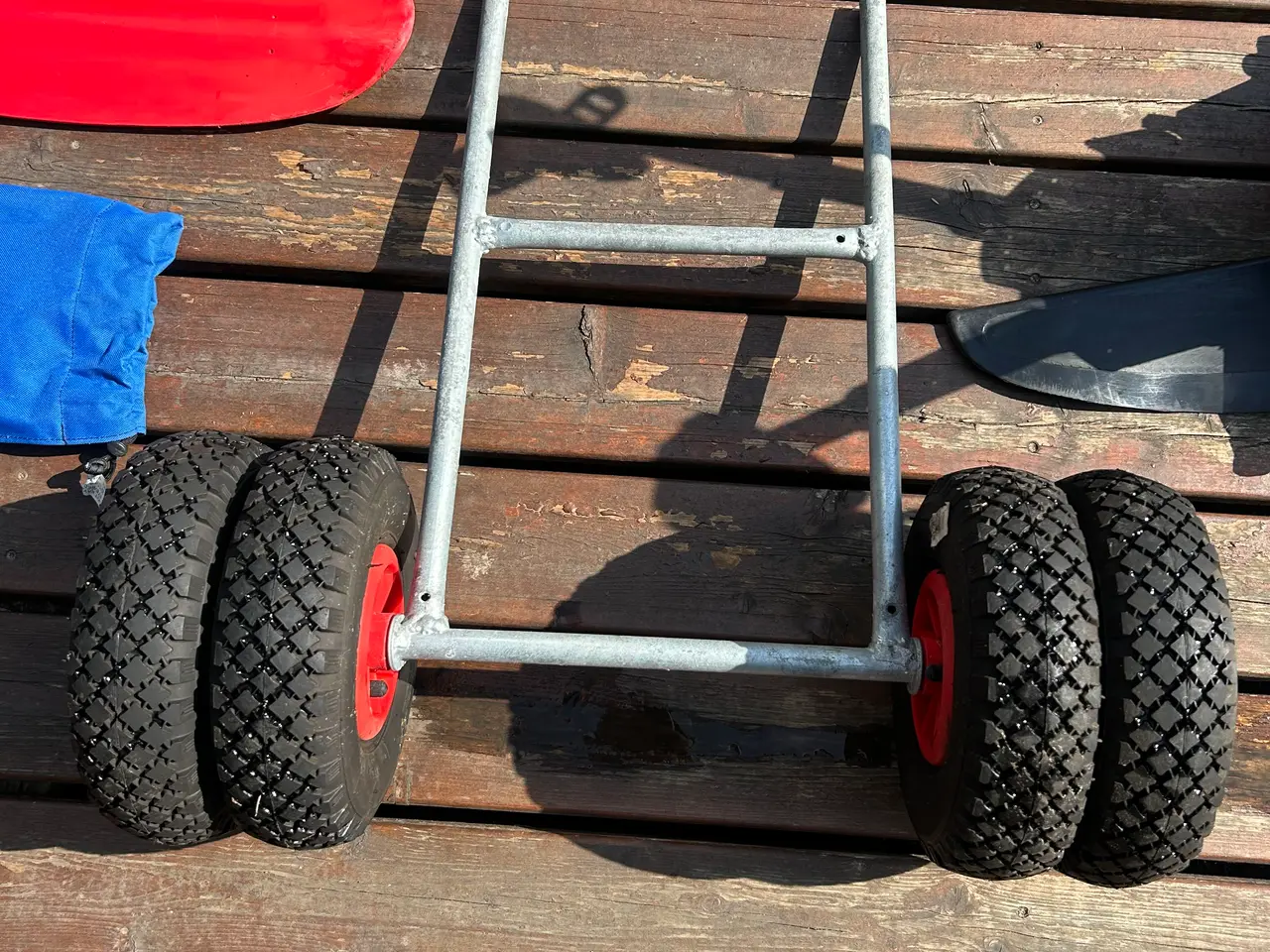 Billede 5 - Havkajak med sejl, pedalfremdrift.