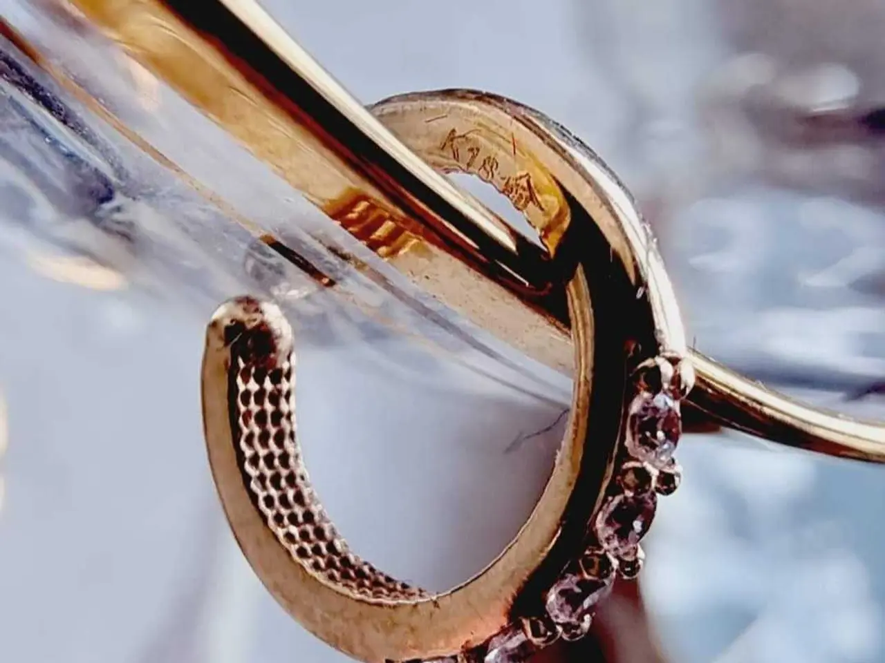 Billede 3 - Earcuff 18 karat guld