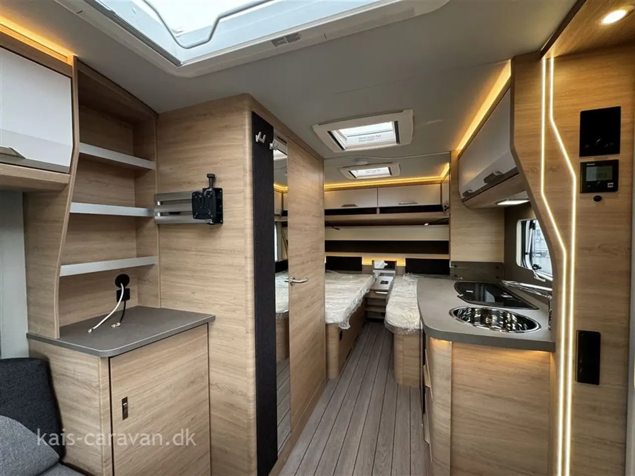 Billede 10 - 2026 - Knaus Südwind 460 Black Selection