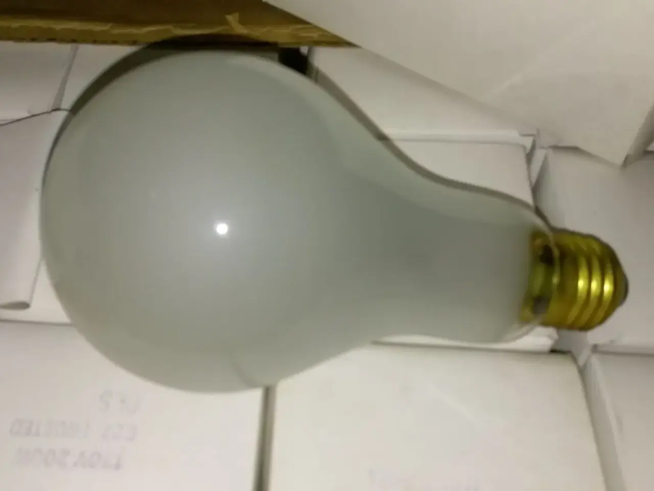 Billede 2 - 110 volt 200 W pære