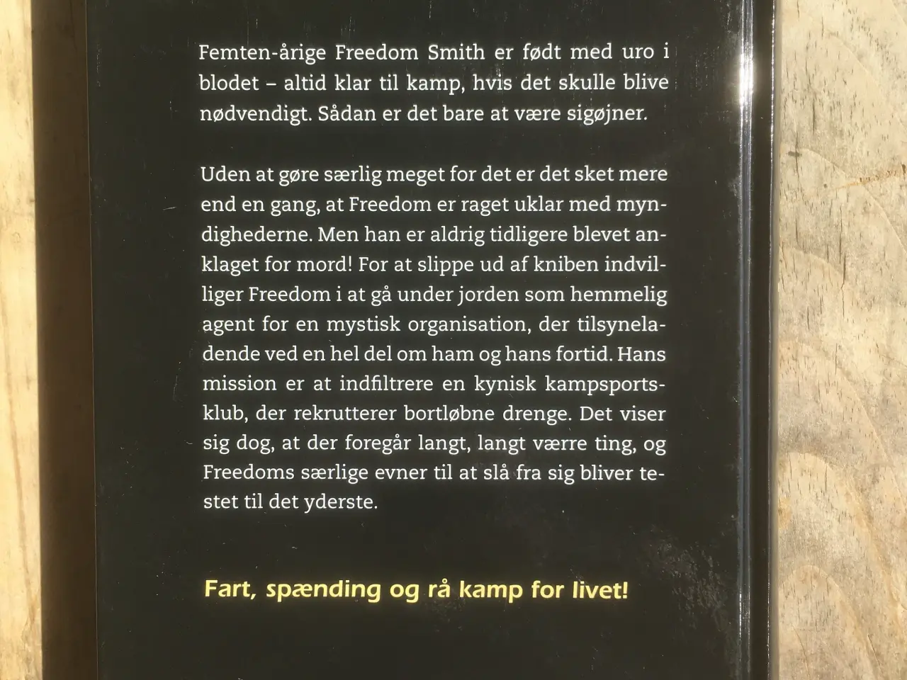 Billede 2 - Kampnat, Kate Wild, genre: ungdom
