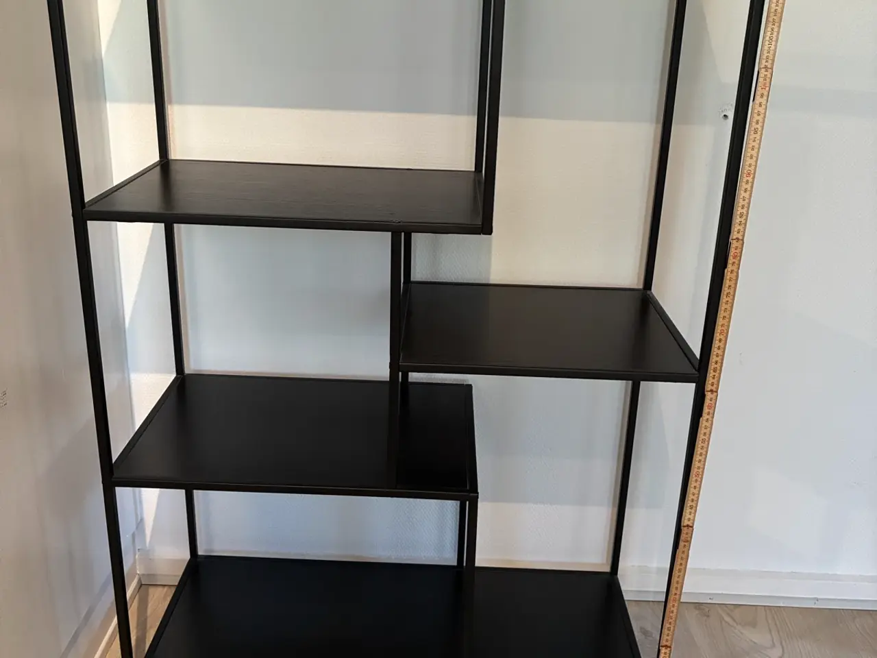 Billede 1 - Meget fin reol