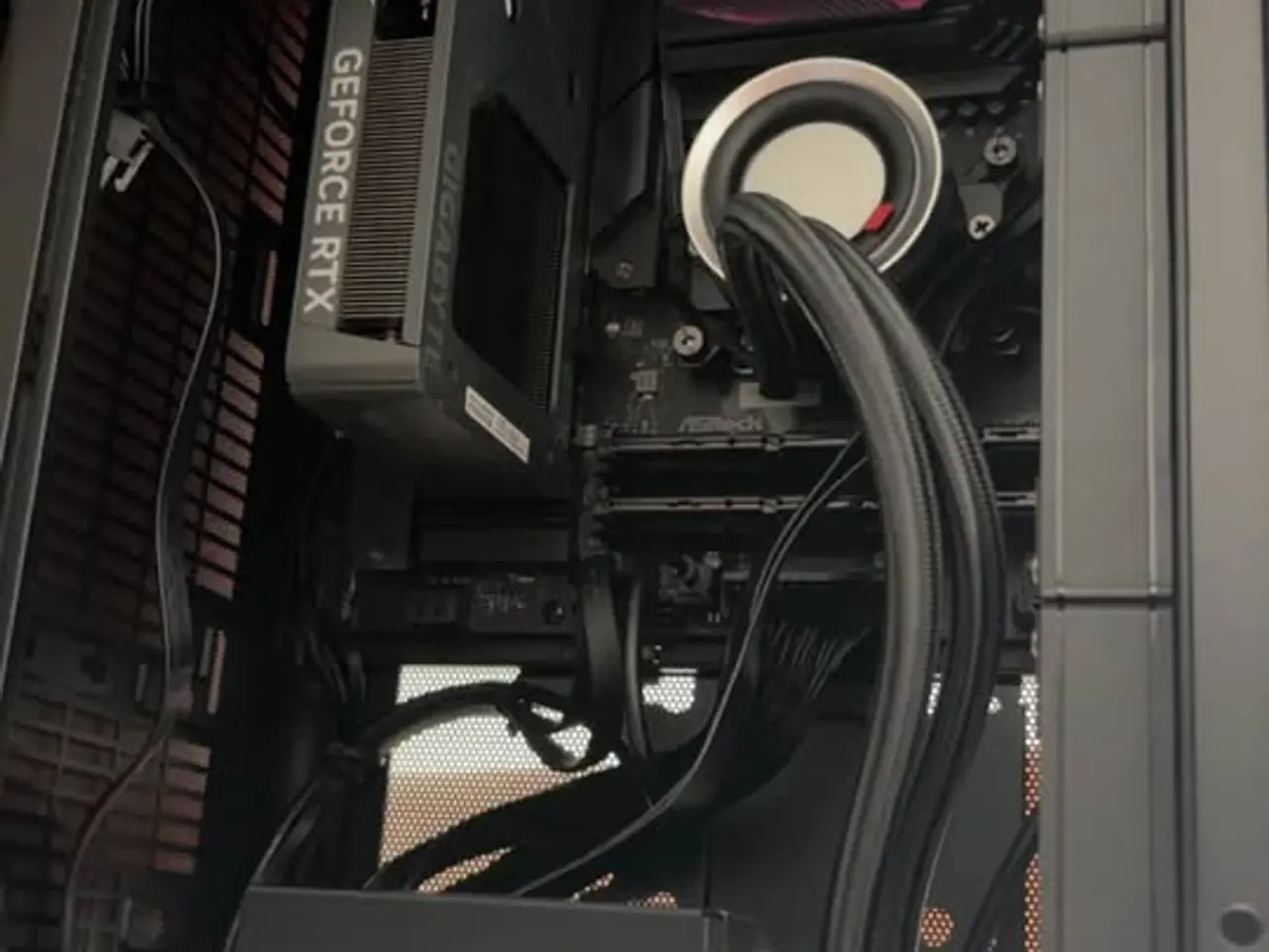 Billede 2 - GAMING-PC RYZEN 7 9800X3D,RTX5060 2X8 6000MHZ DDR5
