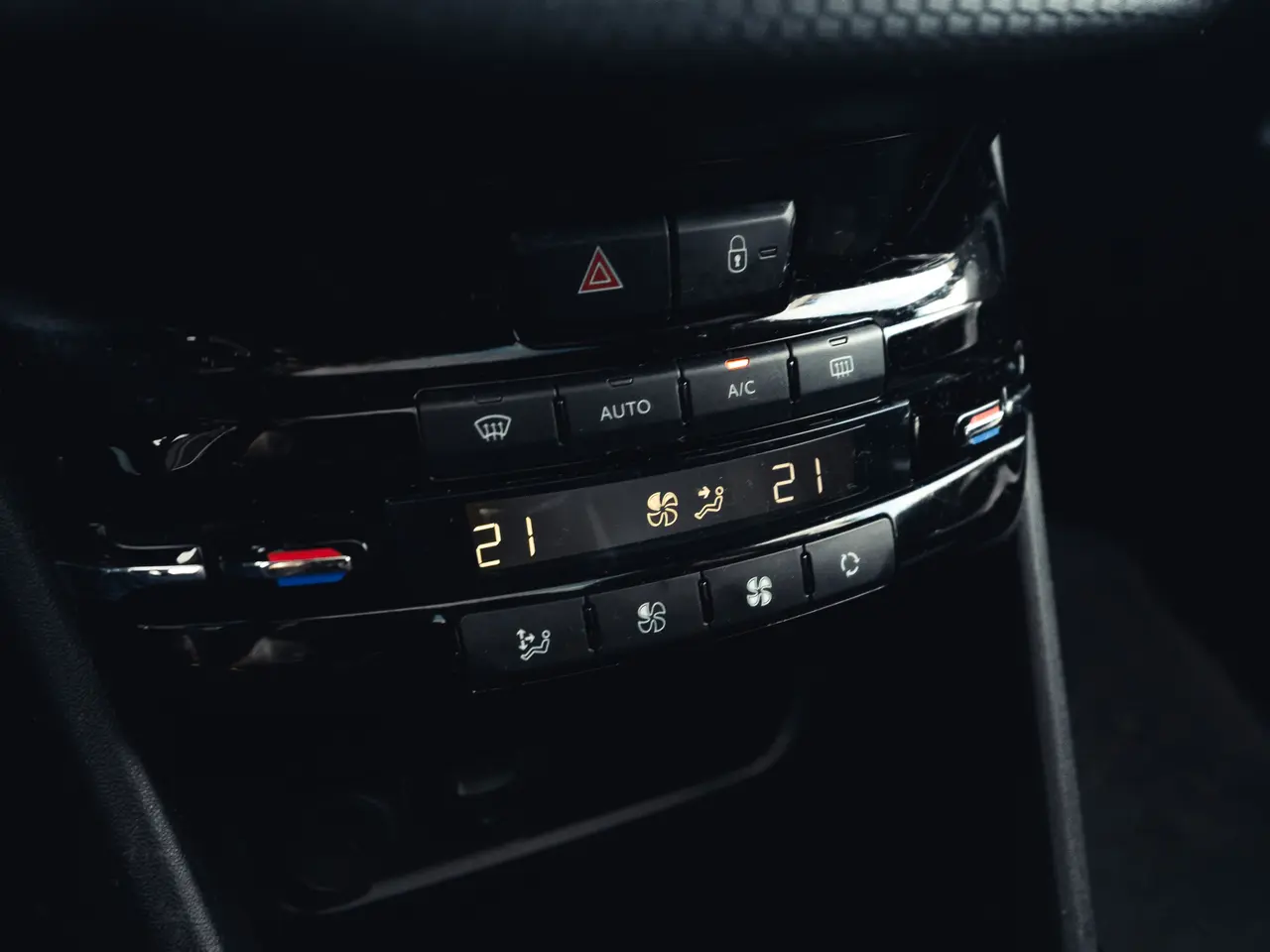 Billede 16 - Peugeot 2008 BlueHDi 100 Selection Sky