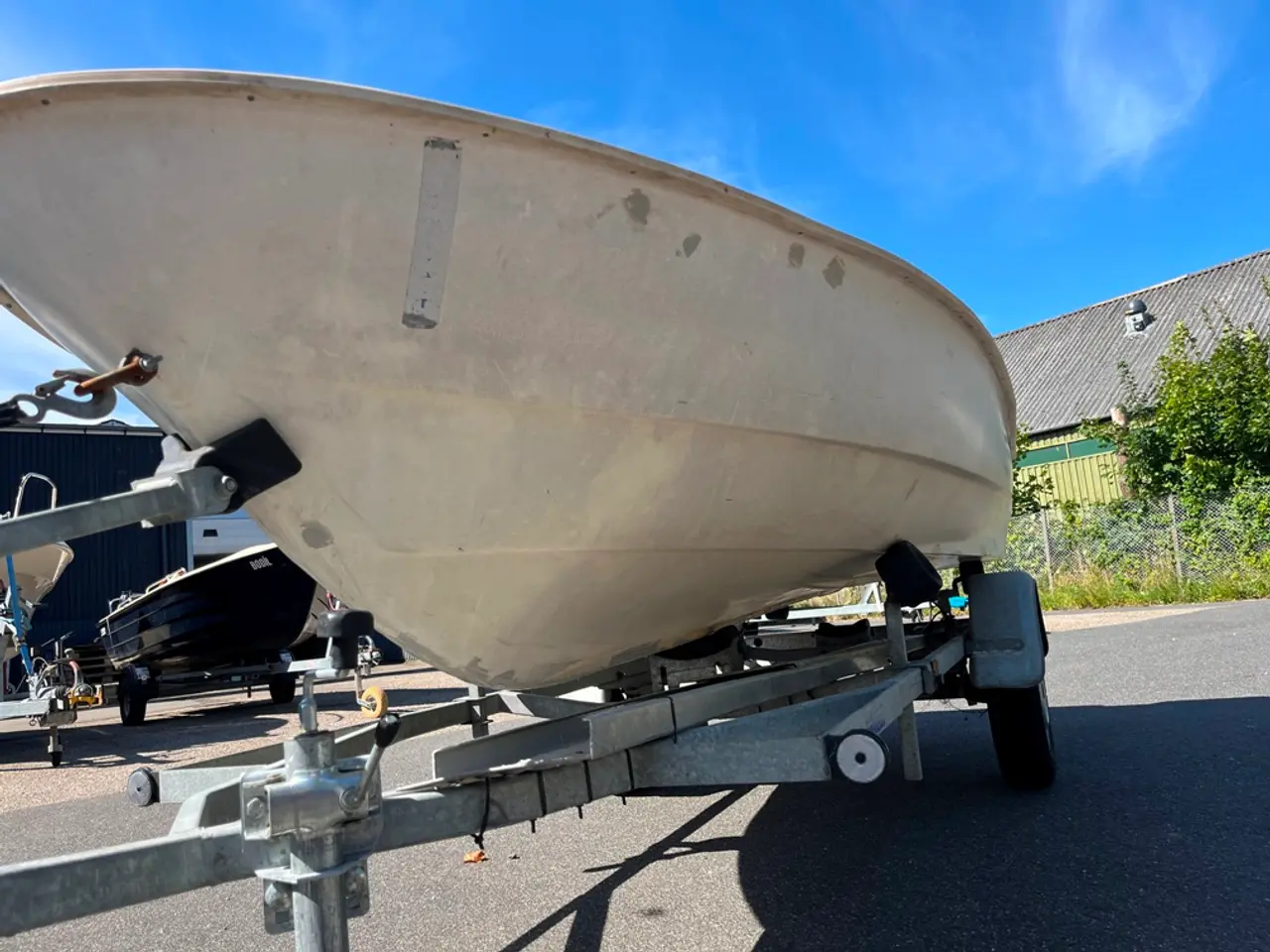 Billede 4 - 12-fods glasfiberjolle med Variant 501 bådtrailer