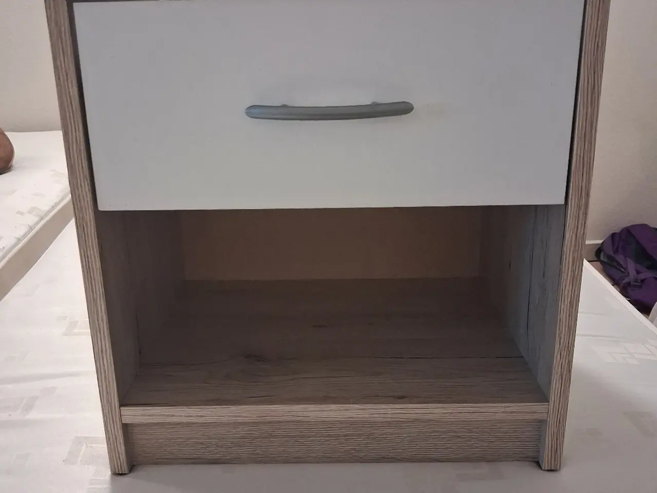 Billede 1 - Sengebord