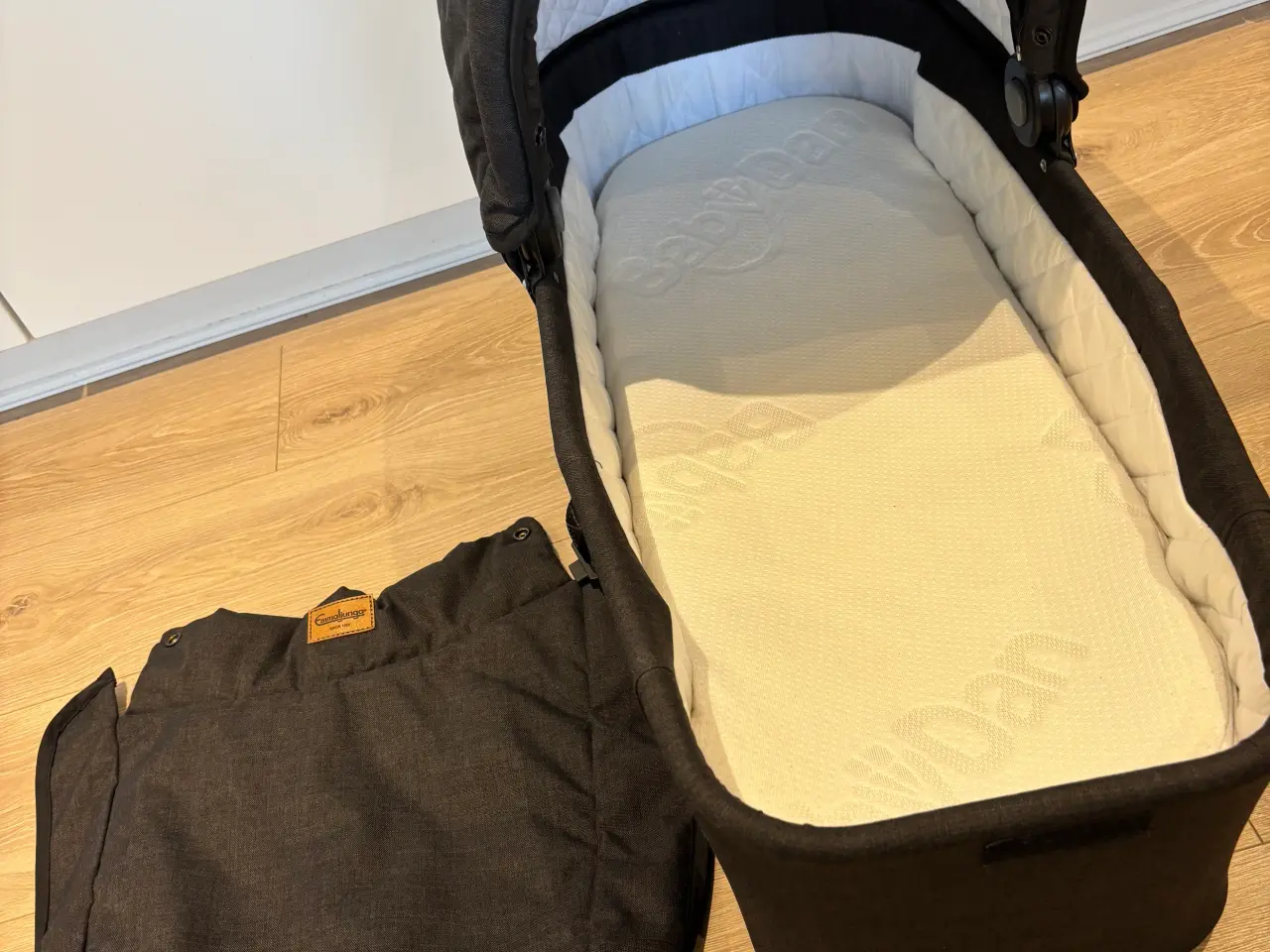 Billede 2 - Emmaljunga lift+ babydan madras