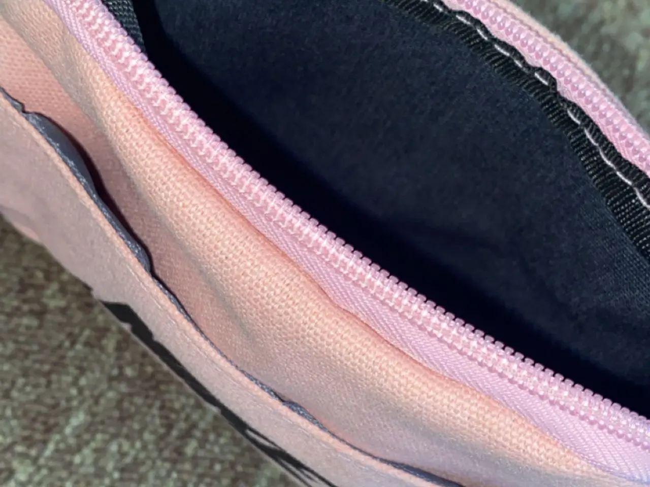 Billede 7 - Lyserød Nike skuldertaske / crossbody taske