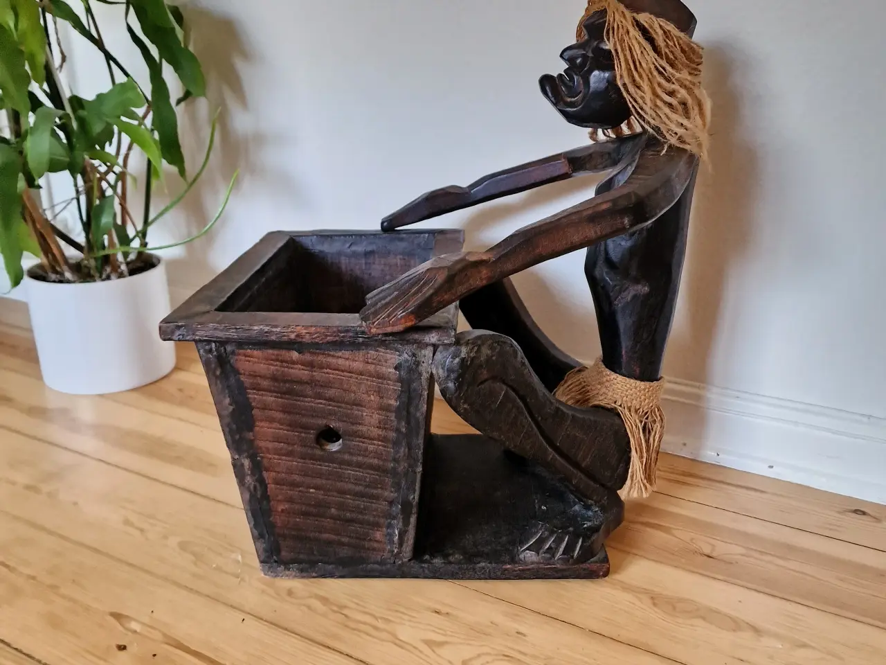 Billede 2 - Vintage håndskåret aboriginal figur.