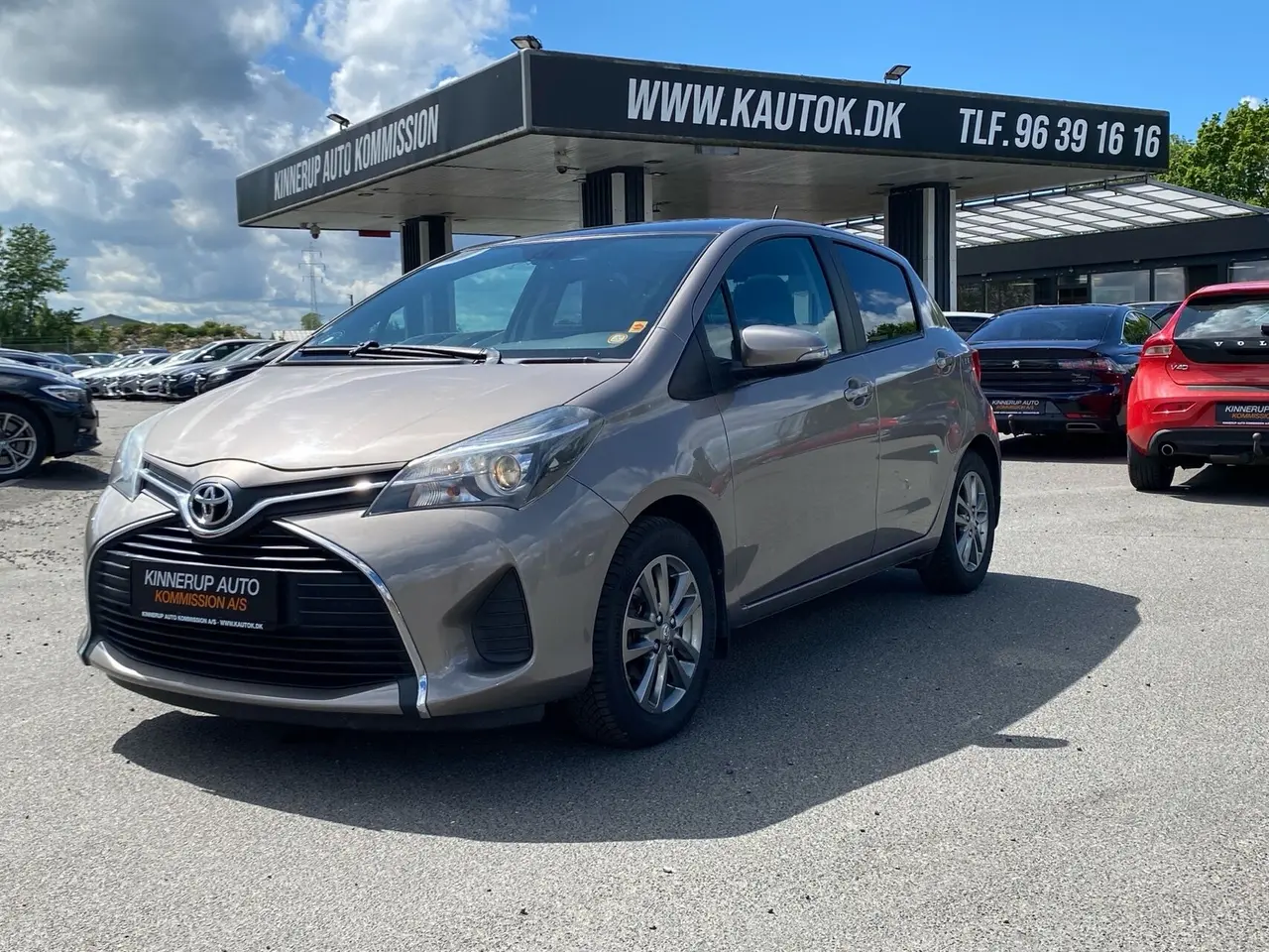 Billede 2 - Toyota Yaris 1,3 VVT-I T2 Komfort + Skyview 100HK 5d 6g