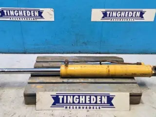 Ford 675D Cylinder F1NNB577BA