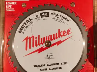 Milwaukee 203mm 42 tænder rundsav klinge til metal