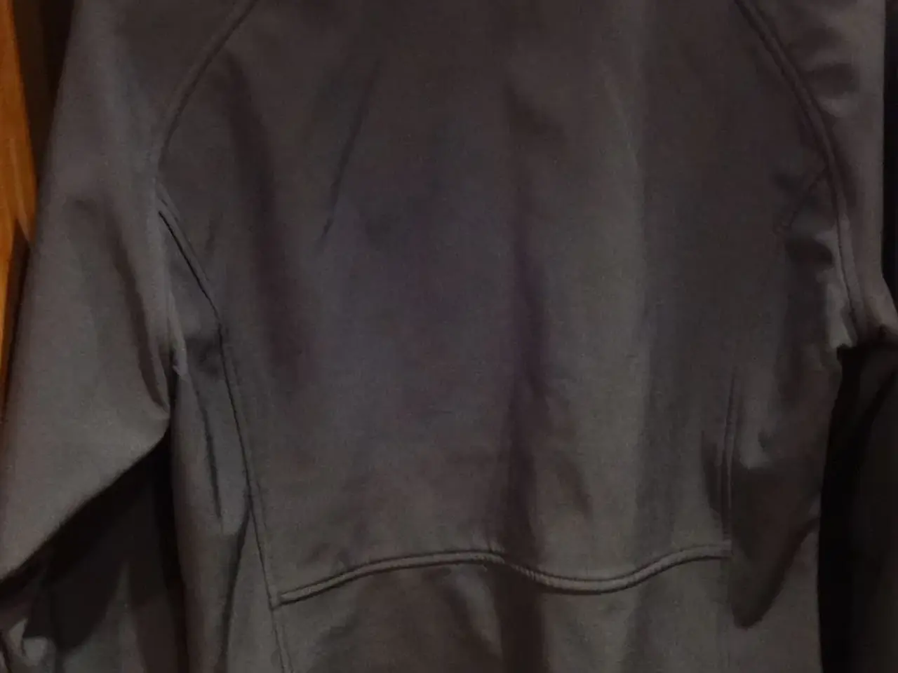 Billede 2 - Hummel cardigan / windbreaker, sort