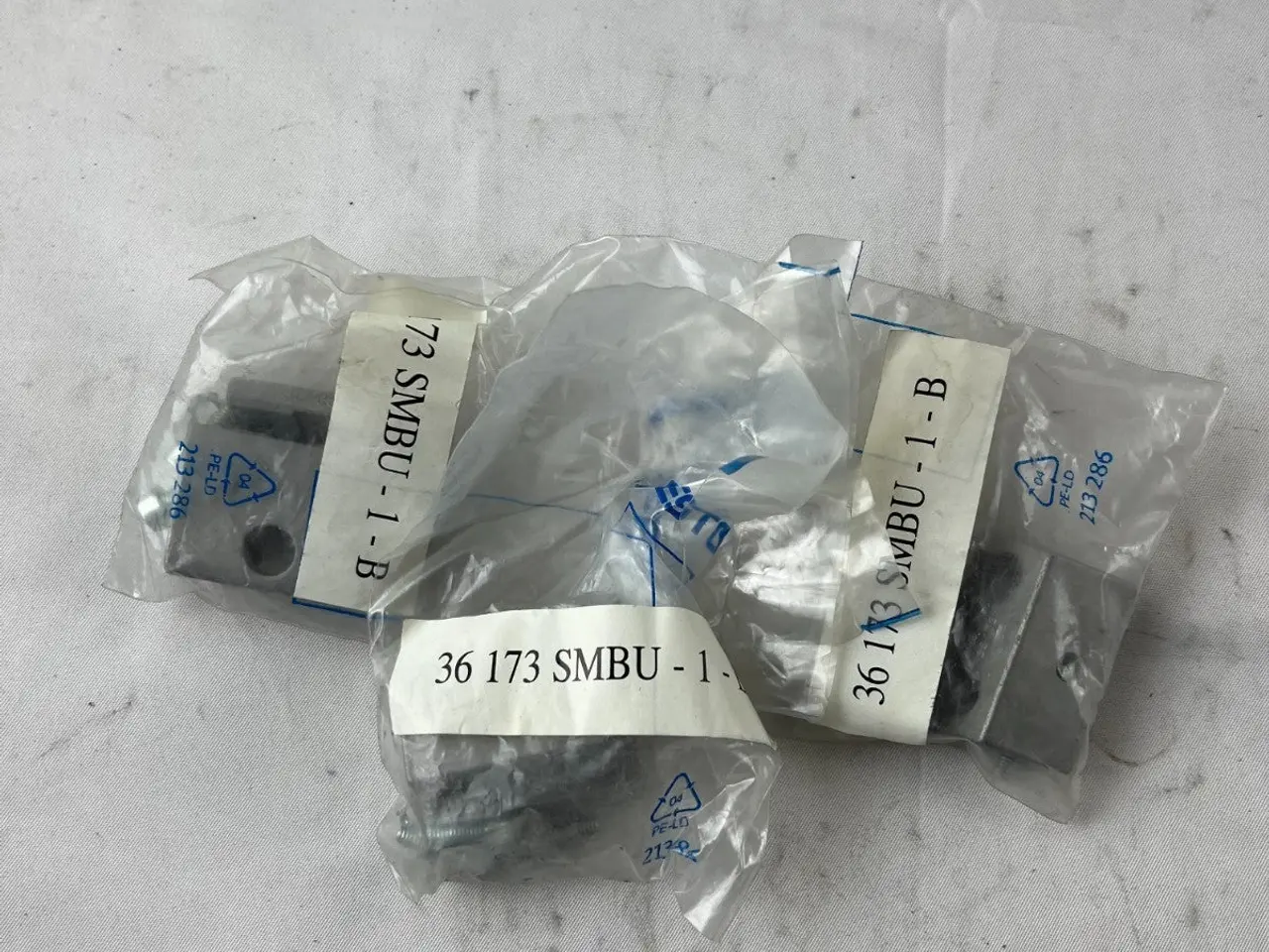 Billede 2 - Festo SMBU-1-B 36173 Sensor Mounting Kit Size 1 –