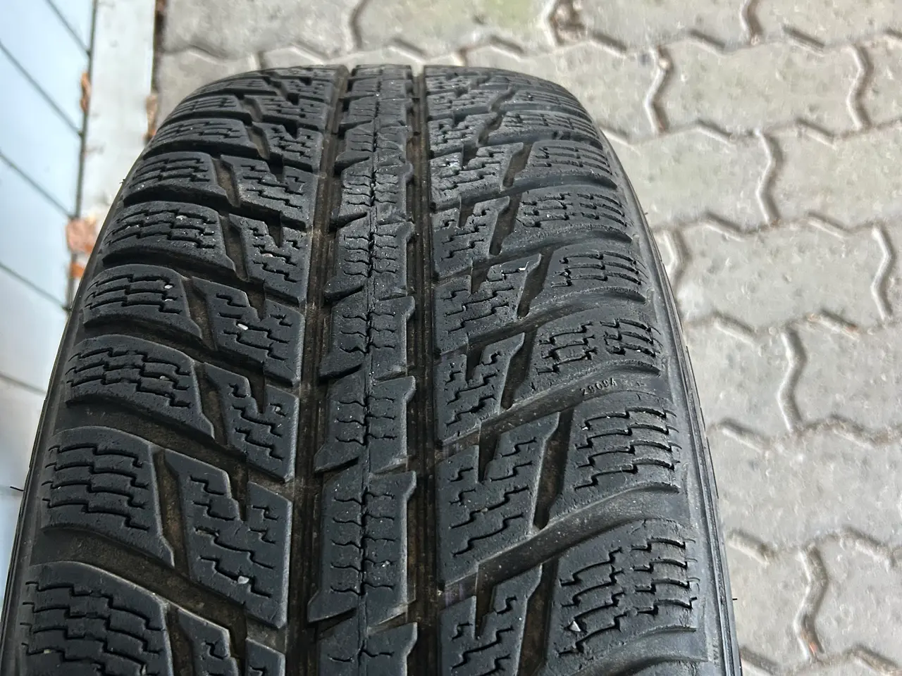 Billede 4 - Alufælge med 17" vinterdæk. F.eks. Subaru Outback.