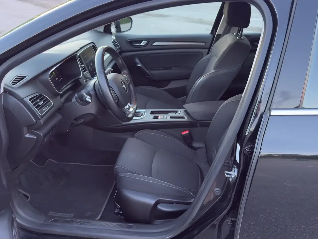 Billede 13 - Renault Megane IV 1,6 E-Tech Zen Sport Tourer