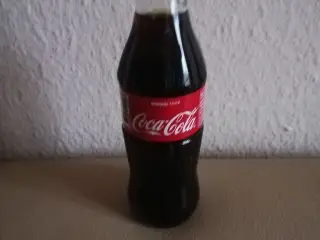 COCA COLA fra Thailand ; UÅBNET