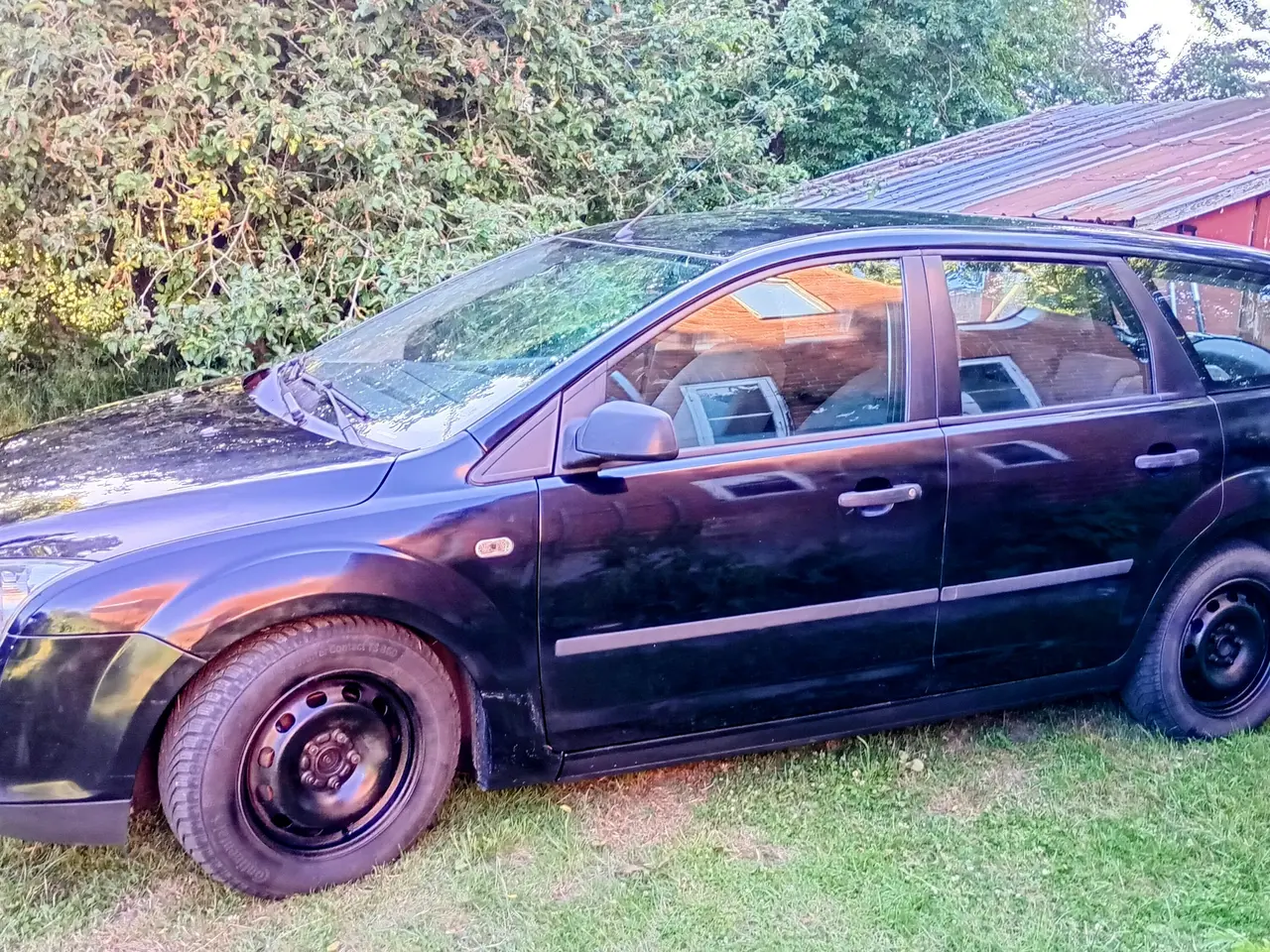 Billede 3 - Ny pris - nysynet Ford Focus stationcar