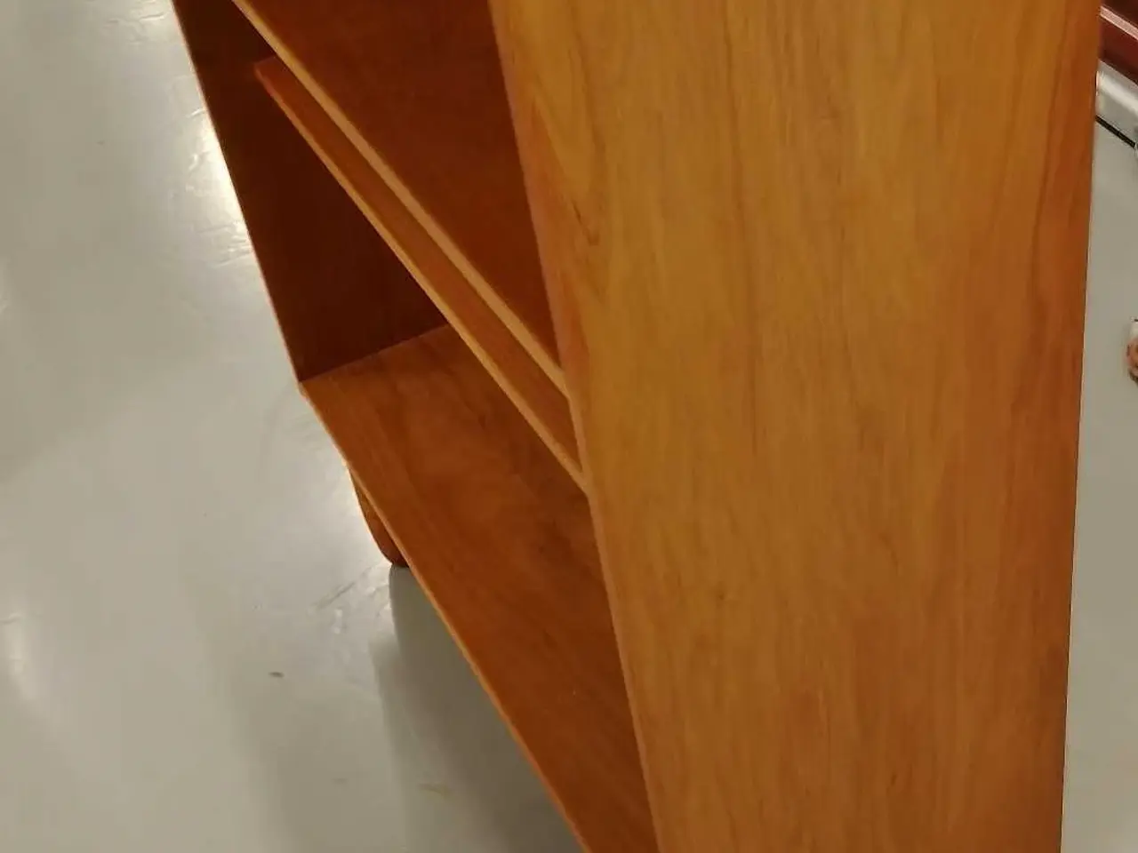 Billede 4 - Klassisk elegant teak retro reol