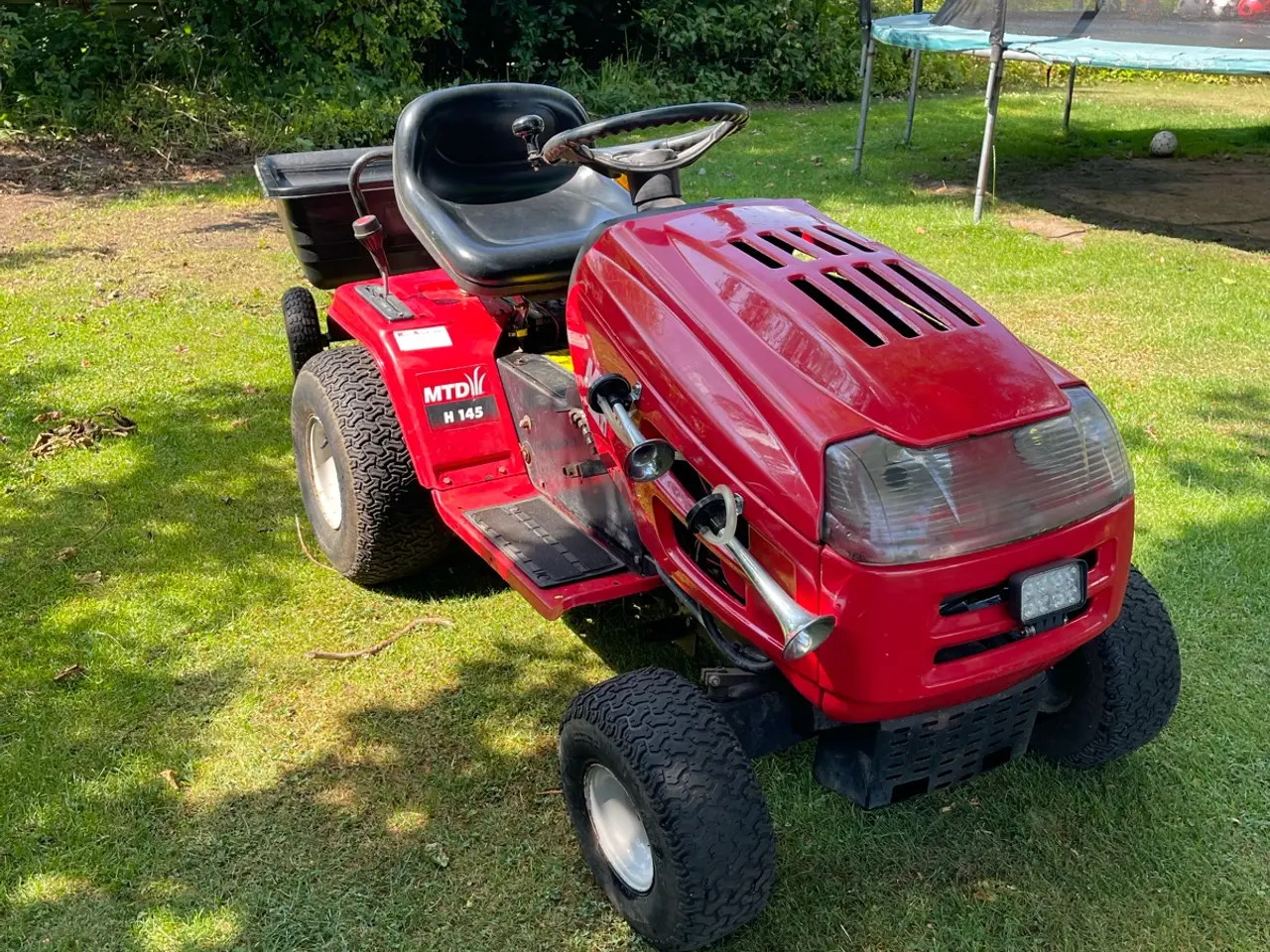 Billede 1 - MTD havetraktor uden klippebord inkl. Stiga vogn