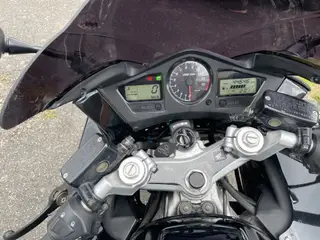 Honda VFR 800A Vtec