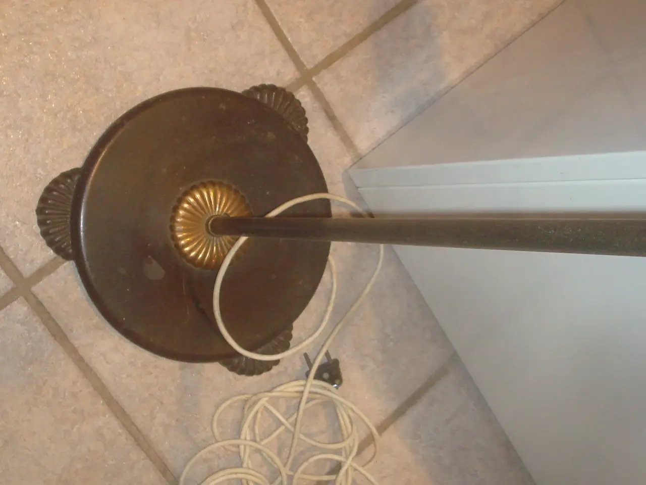 Billede 2 - STANDERLAMPE fra ca 1930, ca 130 cm høj
