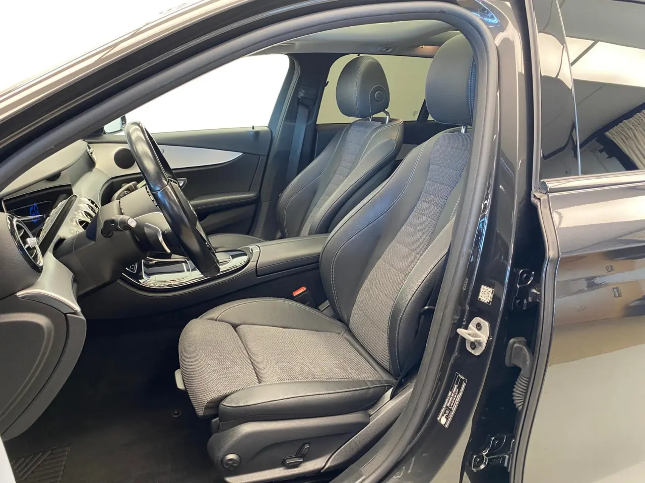 Billede 8 - Mercedes E300 e 2,0 Avantgarde stc. aut.