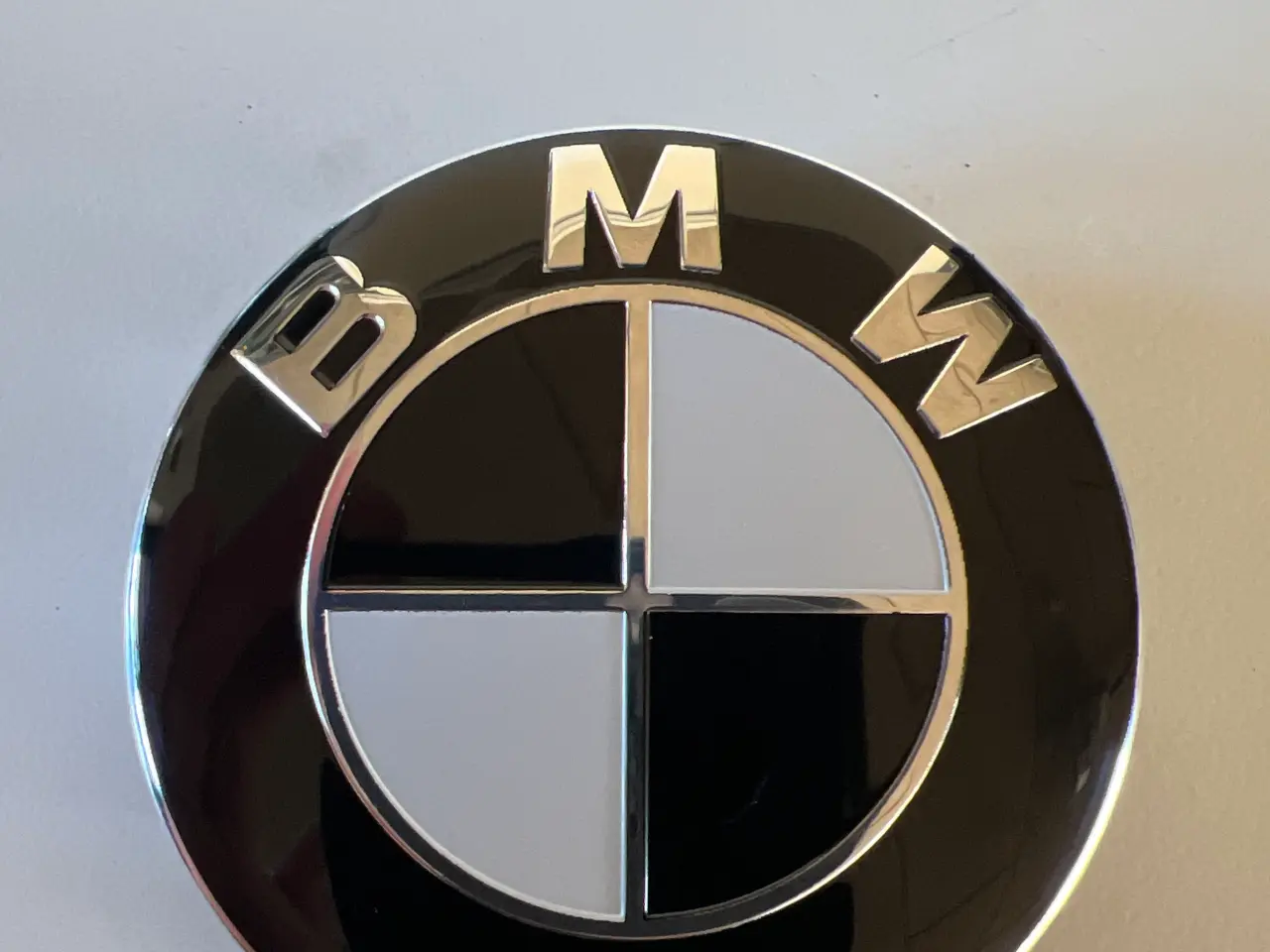 Billede 2 - BMW center kapsler sort hvid 56/53mm