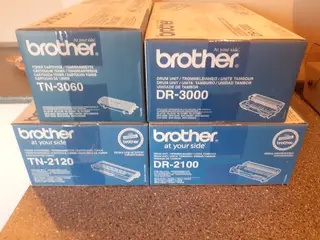 Brother tromler og toner