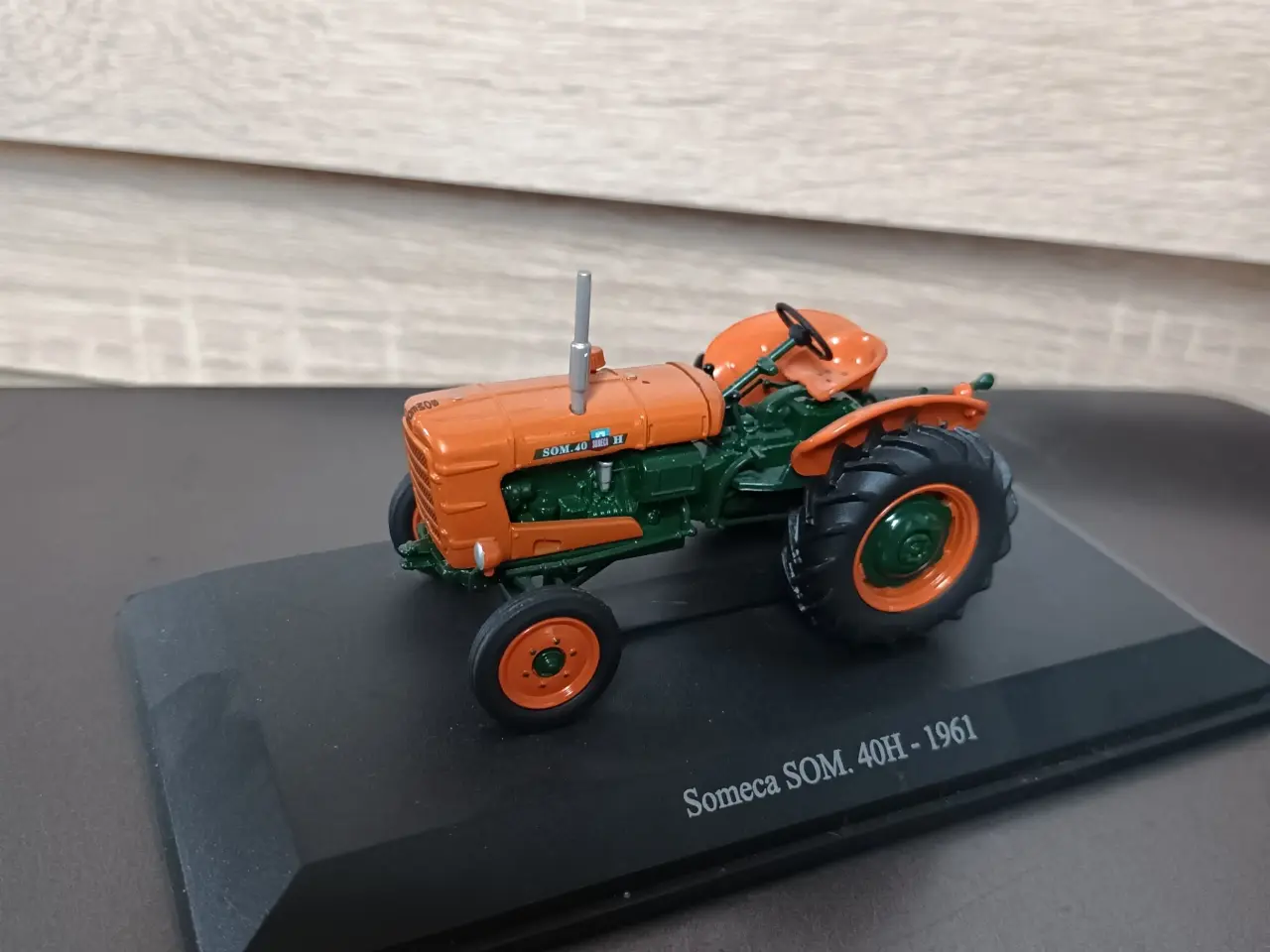 Billede 1 - Modeltraktor Someca 40 H