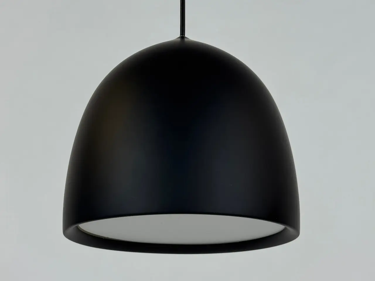 Billede 3 - Fritz Hansen Suspence P1 Lampe – Sort H 23 cm