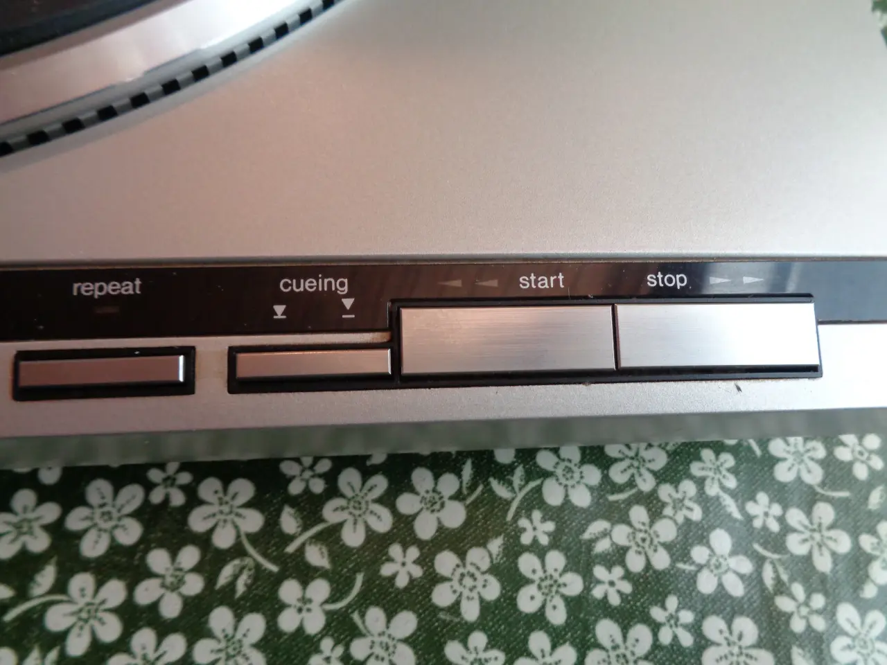 Billede 8 - Pladespiller,Technics Quartz SL-QL1, god pickup