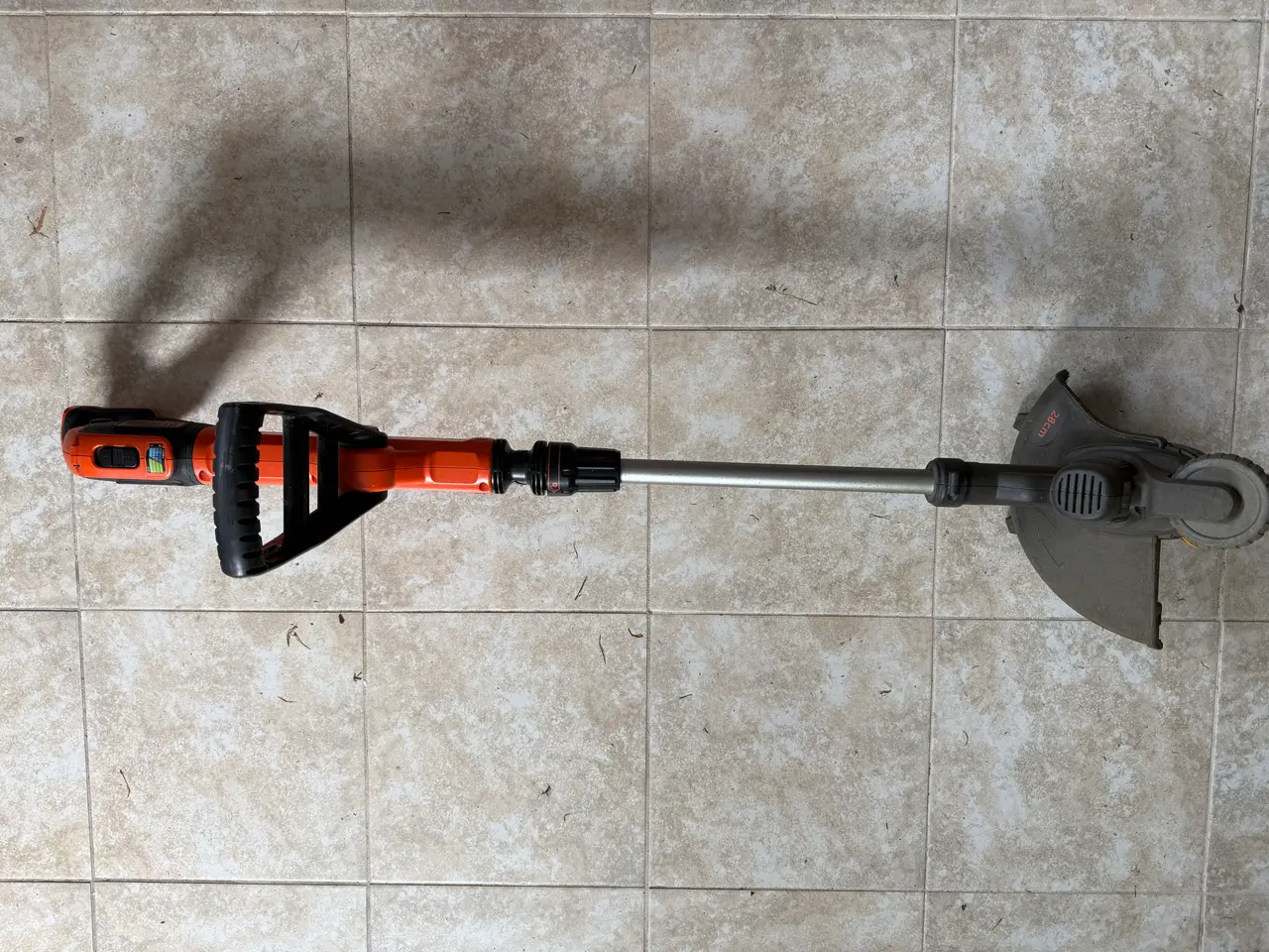 Billede 2 - Black & Decker 18v græstrimmer