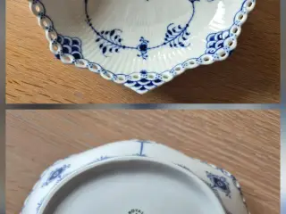 Musselmalet helblonde asiet/muslingeskål