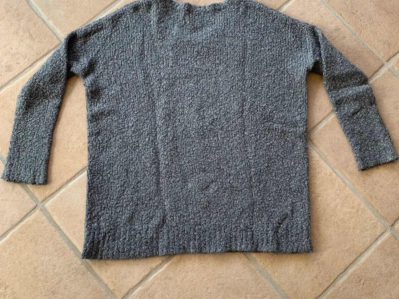 Billede 2 - Saint Tropez strik bluse str. XL
