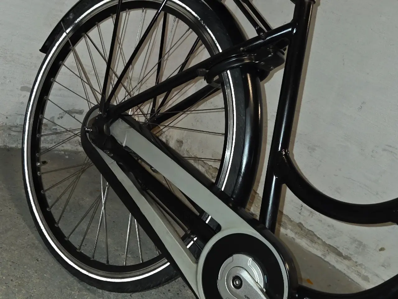 Billede 5 - KILDEMOES 28" 51 cm str.BLAC