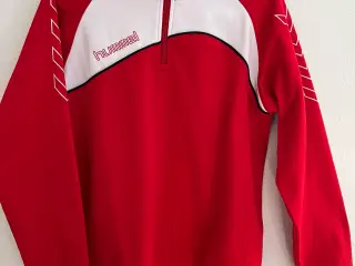 Hummel bluse. Str. 176 / 16 år