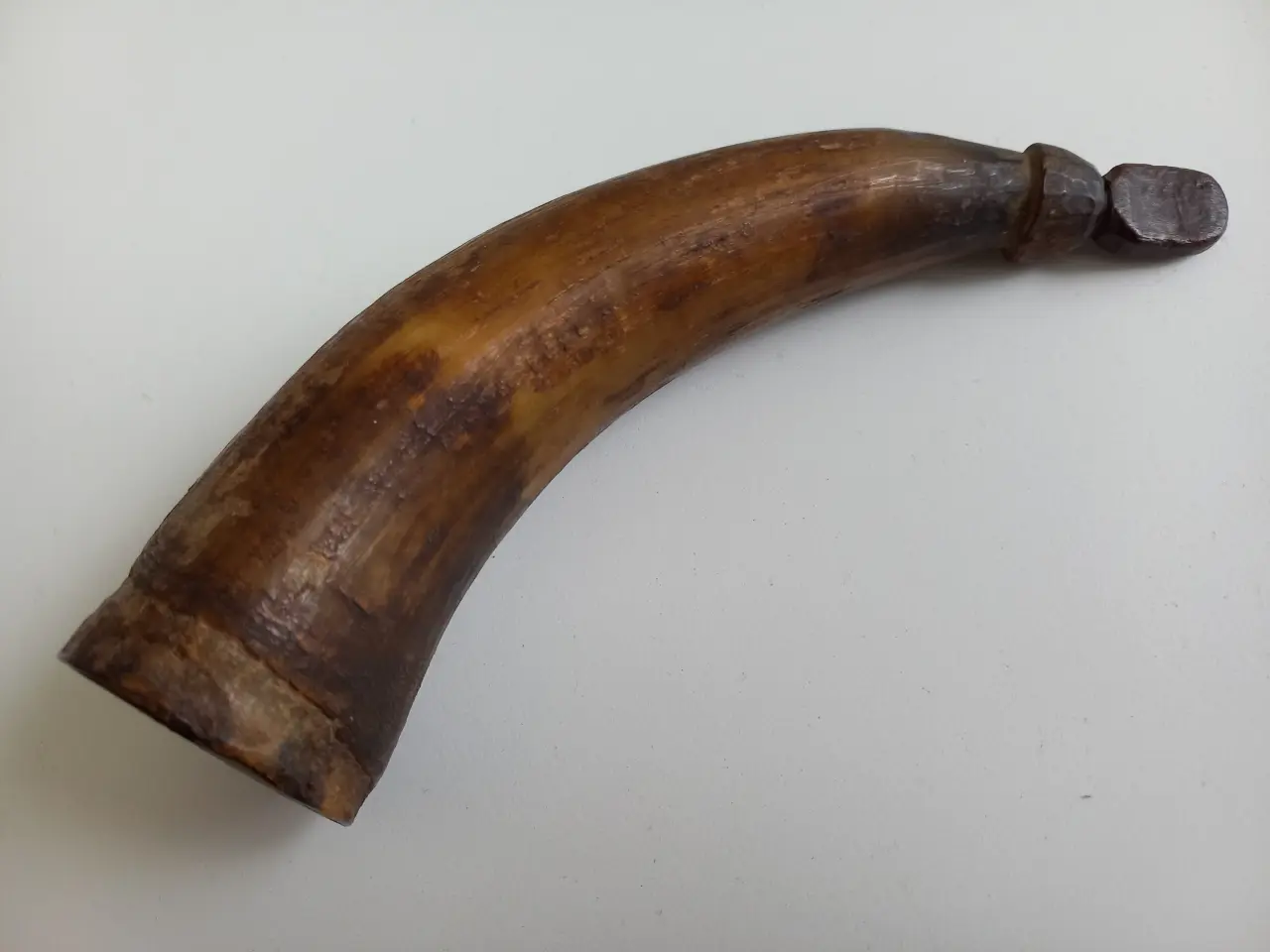 Billede 2 - Krudthorn i horn og træ