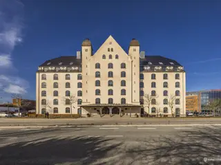 Kontorlokaler. som du vil befinde dig godt i. Vi har fokus på din trivsel – kom selv og mærk.